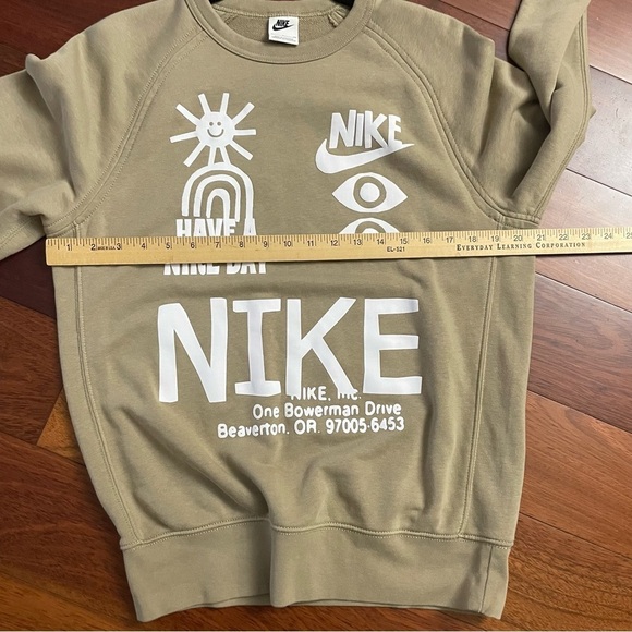 Nike Have a Nike Day Crew Neck Sweater Pullover Brown Beige Sz S B17 - Picture 7 of 9